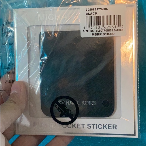 Black grey and white Michelle Khors Hand bag - Picture 3 of 3